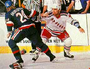 Ken Baumgartner vs Tie Domi